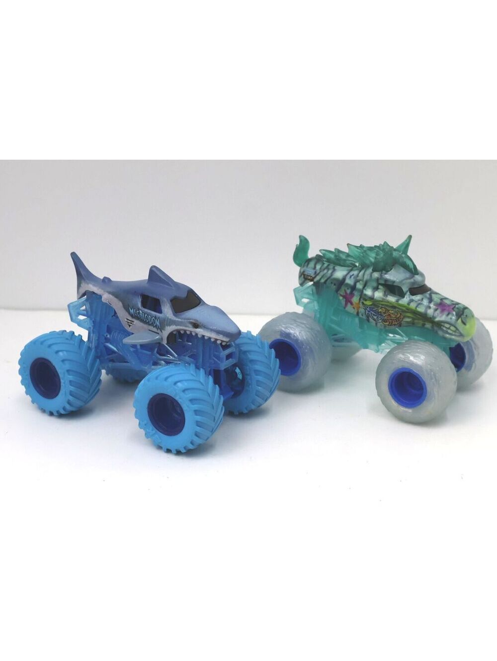 Hot Wheels Monster Trucks Diecast Toy Set - Shark and Dragon 2023-2024